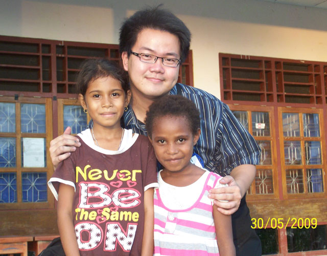 Anton Wardaya Anak-Anak Papua